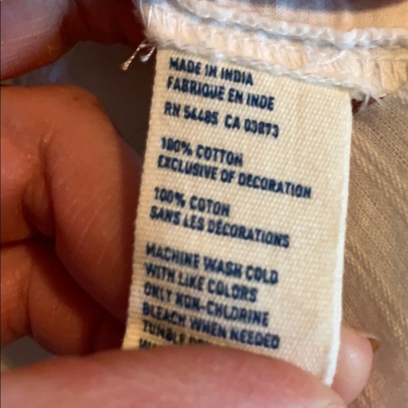 White sundress - Picture 8 of 8